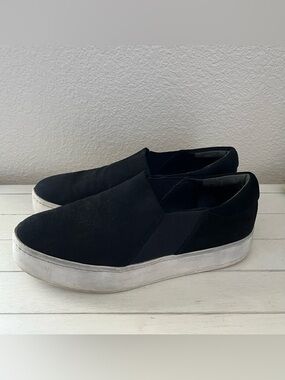 Vince Warren Slip On Platform Sneakers Tennis Shoes Black Suede Leather Womens